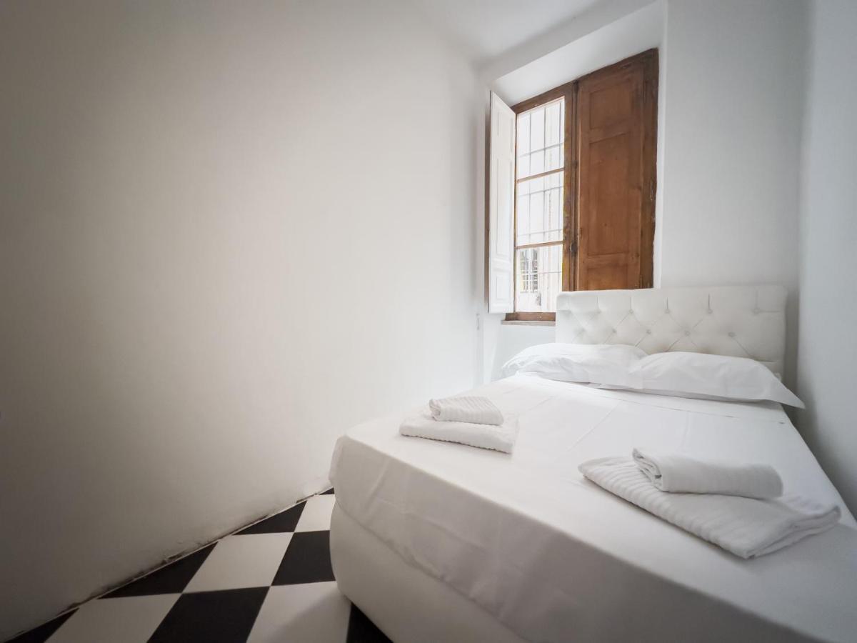 Domus Sant'Elena 2 Διαμέρισμα Ρώμη Εξωτερικό φωτογραφία